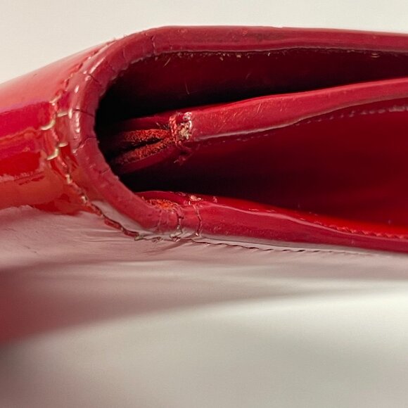 Saint Laurent YSL Belle de Jour Red Patent Leather Clutch Bag - Preowned - Picture 6 of 15